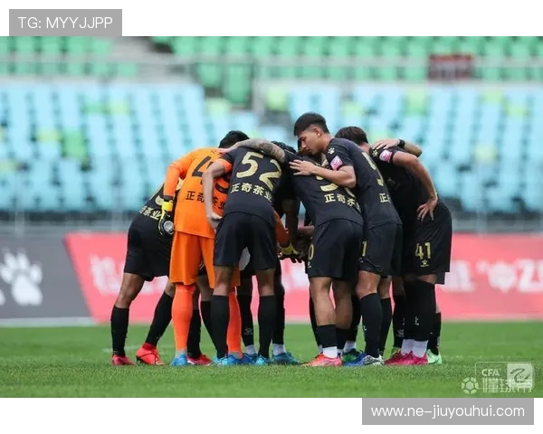 蜈蚣足球赛场黑马崛起震撼全场引发热议令人意外的惊人表现